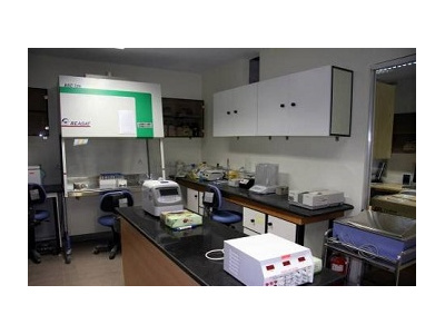 آزمايشگاه ژنتيك سرطان پستان