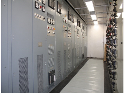 سيستم برق و كنترل دكلهاي حفاري