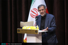 مراسم تکریم و معارفه روسای پیشین و جدید جهاددانشگاهی