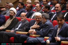 مراسم تکریم و معارفه روسای پیشین و جدید جهاددانشگاهی