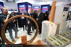 نمایشگاه گزیده‌ای از دستاوردهای شاخص علمی و فناورانه جهاددانشگاهی در سازمان برنامه و بودجه کشور