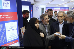 بازدید رئیس جمهور از نمایشگاه گزیده‌ای از دستاوردهای شاخص علمی و فناورانه جهاددانشگاهی