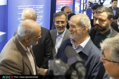 بازدید رئیس جمهور از نمایشگاه گزیده‌ای از دستاوردهای شاخص علمی و فناورانه جهاددانشگاهی
