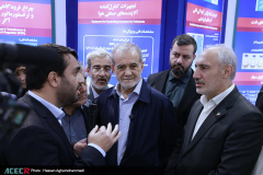 بازدید رئیس جمهور از نمایشگاه گزیده‌ای از دستاوردهای شاخص علمی و فناورانه جهاددانشگاهی