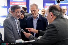 بازدید رئیس جمهور از نمایشگاه گزیده‌ای از دستاوردهای شاخص علمی و فناورانه جهاددانشگاهی