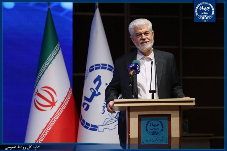 ضرورت توسعه فعالیت‌های جهاددانشگاهی در صنعت پزشکی