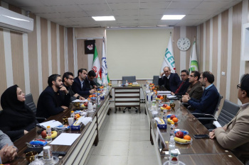 بازدید مسئولان دانشگاه علم و فرهنگ جهاددانشگاهی از پژوهشکده زخم و ترمیم بافت یارا