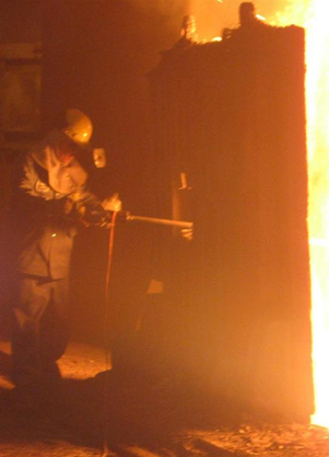 پارچه دیرسوز لباس کار صد در صد پنبه‌ای